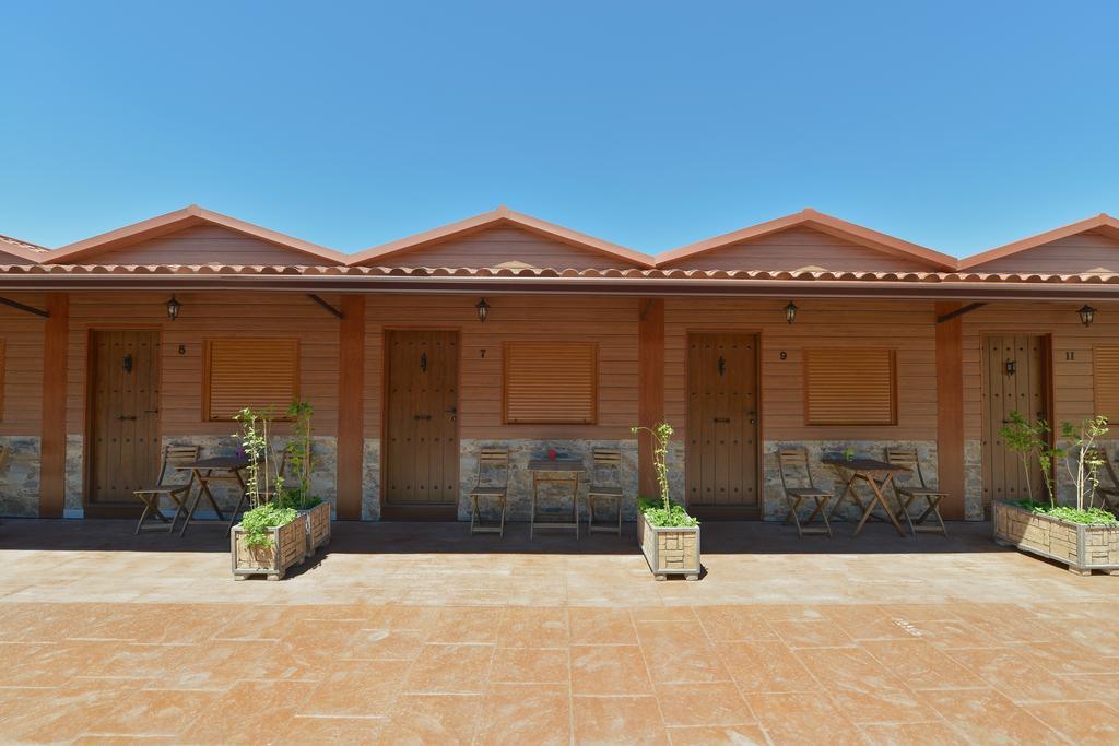 Alojamiento Hotel Rural Lalola Villacanas Exterior foto